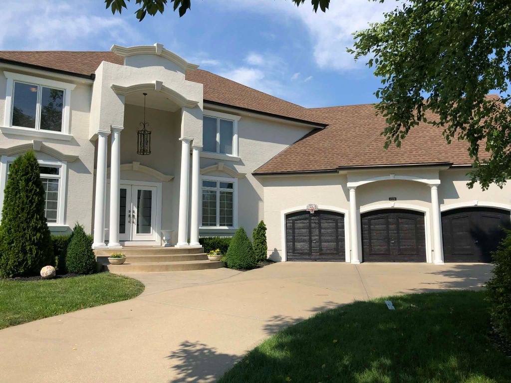 Elegant Cream Colonial